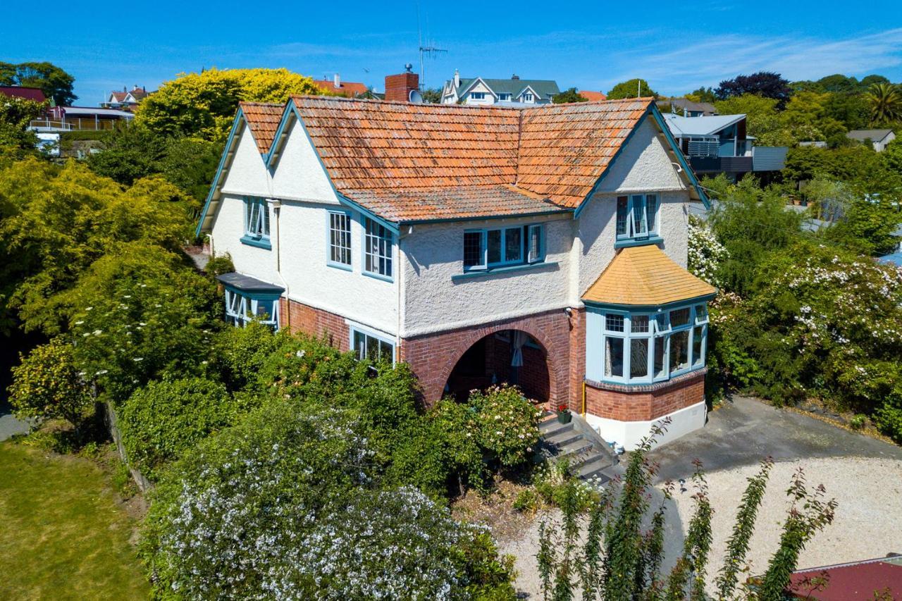 The Ocean Breeze Cbd Bed & Breakfast Timaru Exterior photo